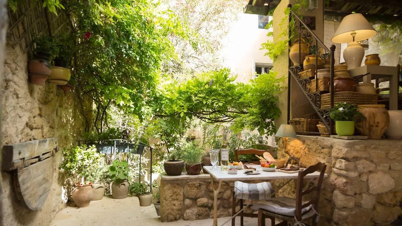 Hotel La Cordière à Lourmarin Maison d'hôtes